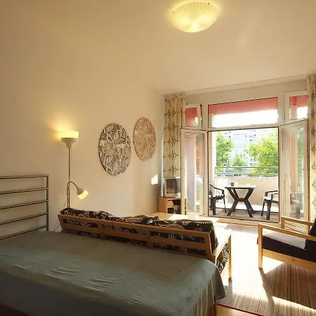 Apartment Ferienwohnung Am Zwinger *